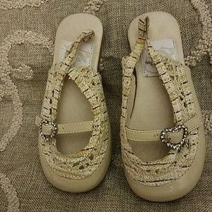 Little Laundry 7m adorable shoes